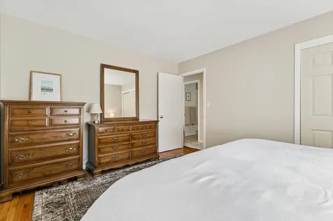 41 Foster Road Essex VT 05452