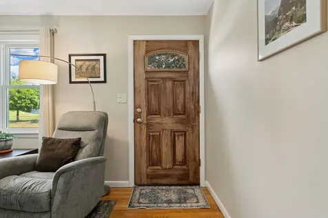 41 Foster Road Essex VT 05452