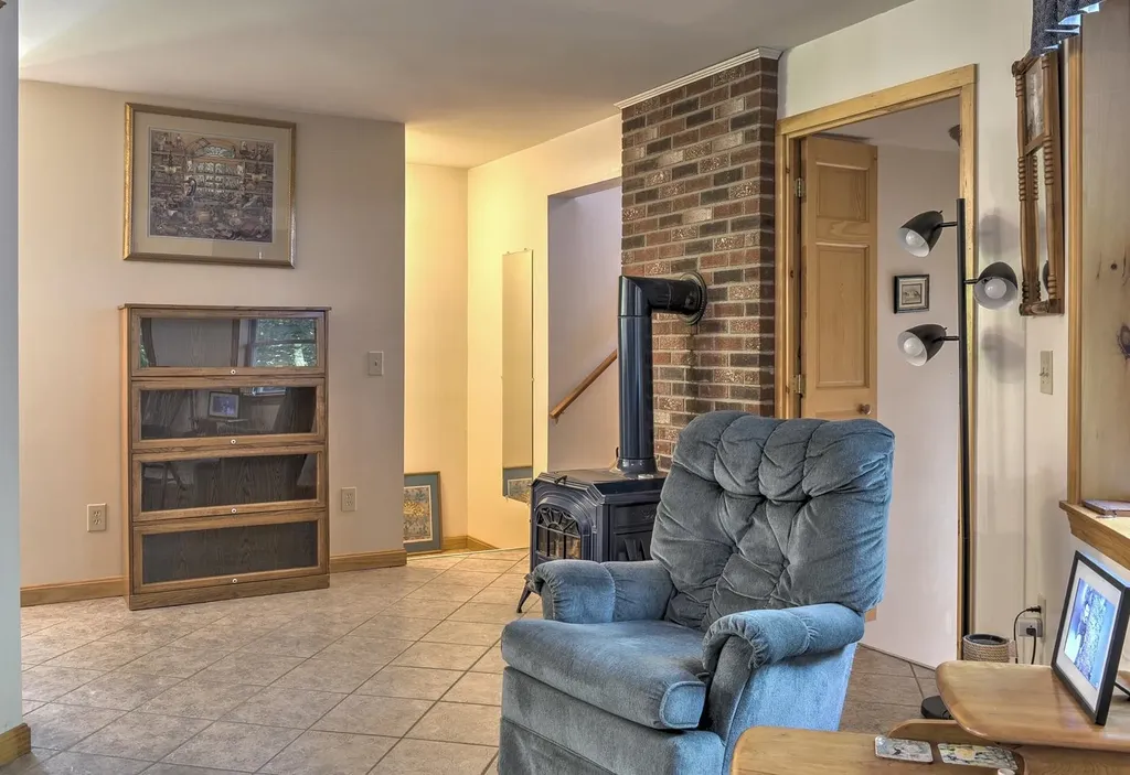 146 Anderson Road Stoddard NH 03464