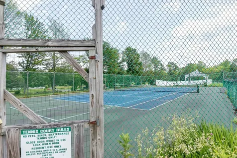 10 Merrill Place Enfield NH 03748