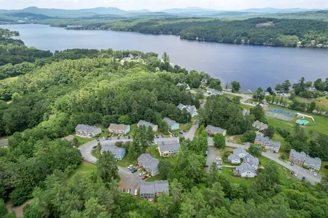 10 Merrill Place Enfield NH 03748