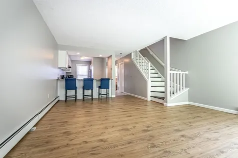 10 Merrill Place Enfield NH 03748