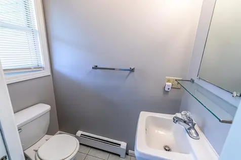 10 Merrill Place Enfield NH 03748