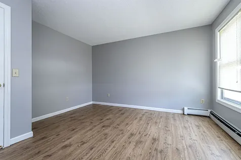 10 Merrill Place Enfield NH 03748