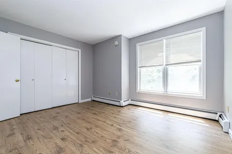 10 Merrill Place Enfield NH 03748