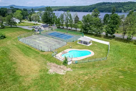 10 Merrill Place Enfield NH 03748