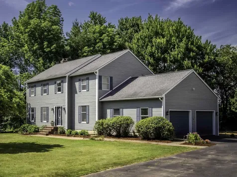 195 Orchard Drive Colchester VT 05446