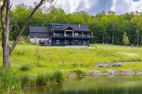832 Lincoln Hill Road Hinesburg VT 05461-0000