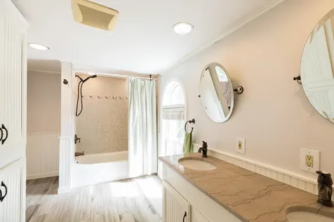 1 Grant Road Newmarket NH 03857