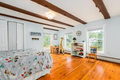 1 Grant Road Newmarket NH 03857