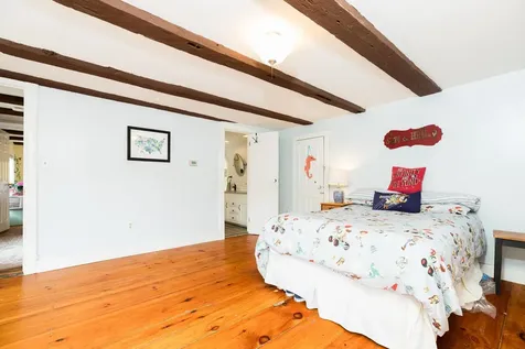 1 Grant Road Newmarket NH 03857