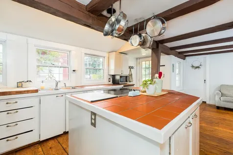 1 Grant Road Newmarket NH 03857