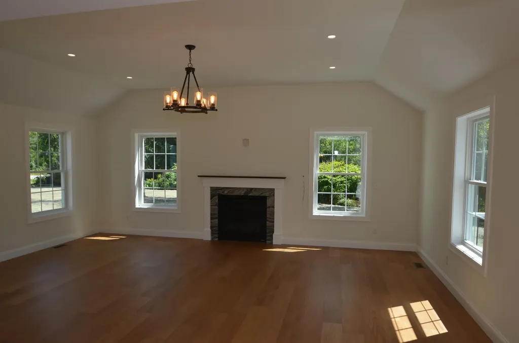 40 Tirrell Hill Road Bedford NH 03110