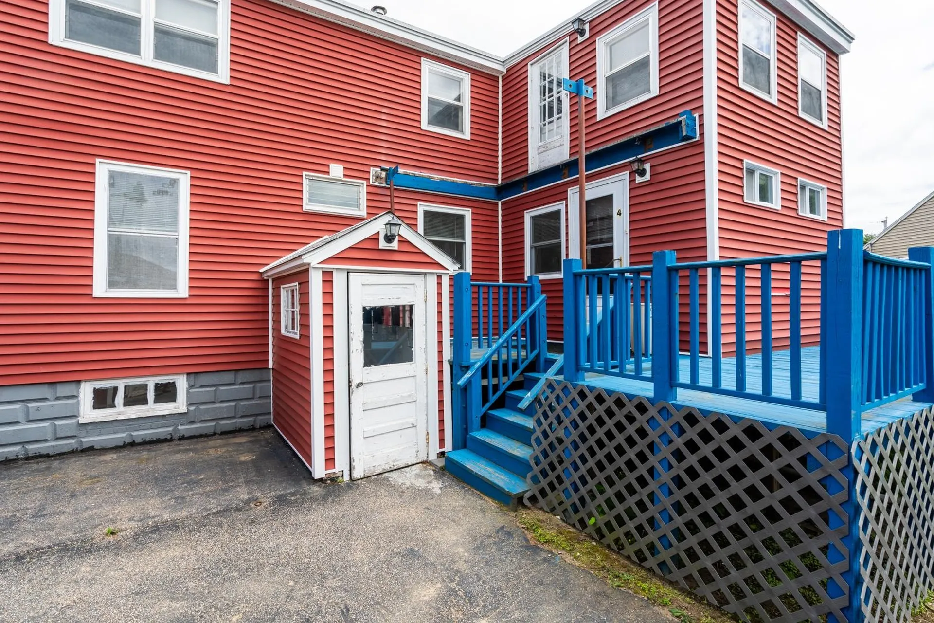 4 Sterling Road Kittery ME 03904