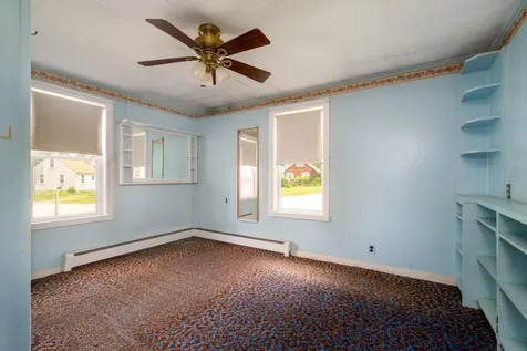 4 Sterling Road Kittery ME 03904