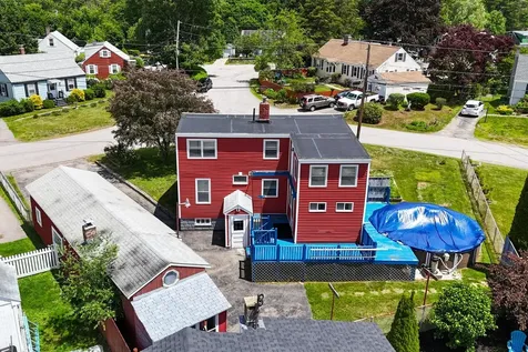 4 Sterling Road Kittery ME 03904