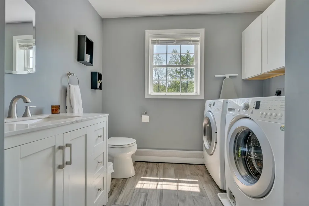 15 Winslow Drive Somersworth NH 03878