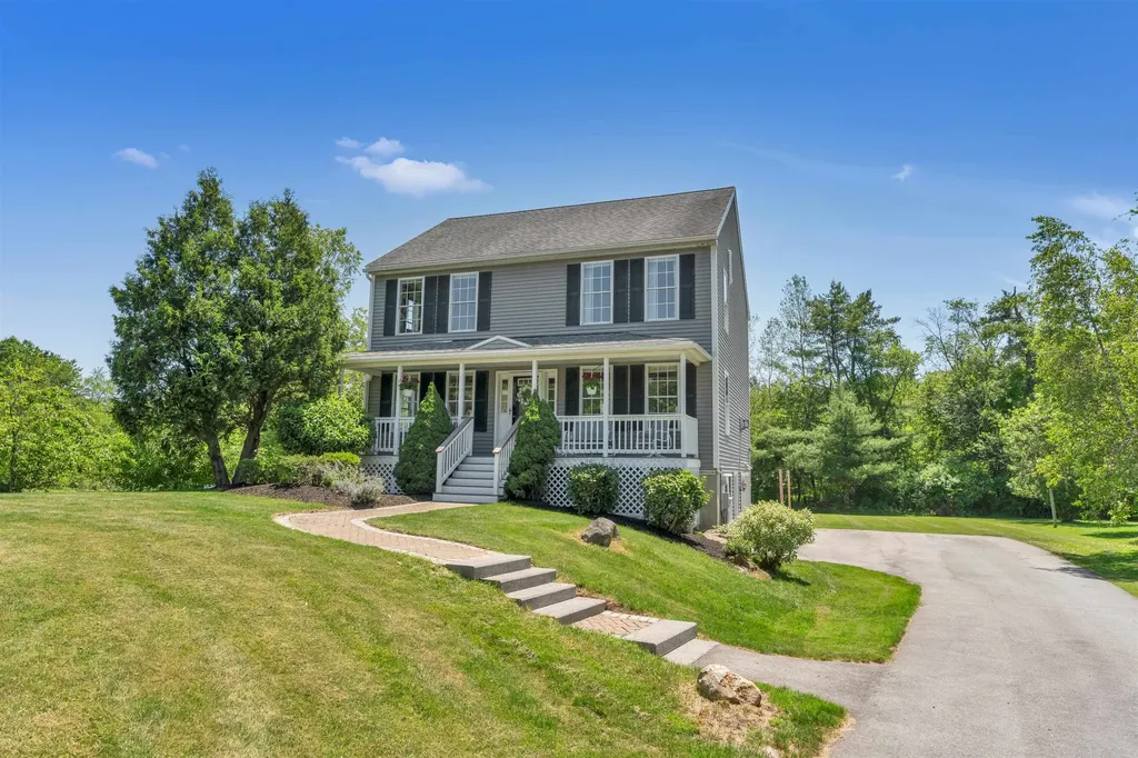 15 Winslow Drive Somersworth NH 03878