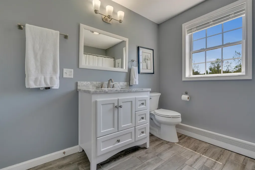 15 Winslow Drive Somersworth NH 03878