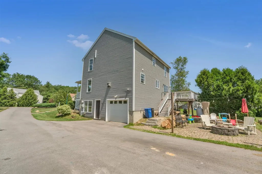 15 Winslow Drive Somersworth NH 03878