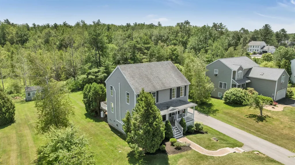 15 Winslow Drive Somersworth NH 03878