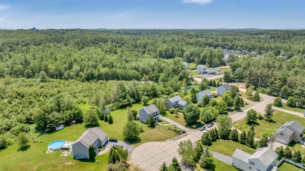 15 Winslow Drive Somersworth NH 03878
