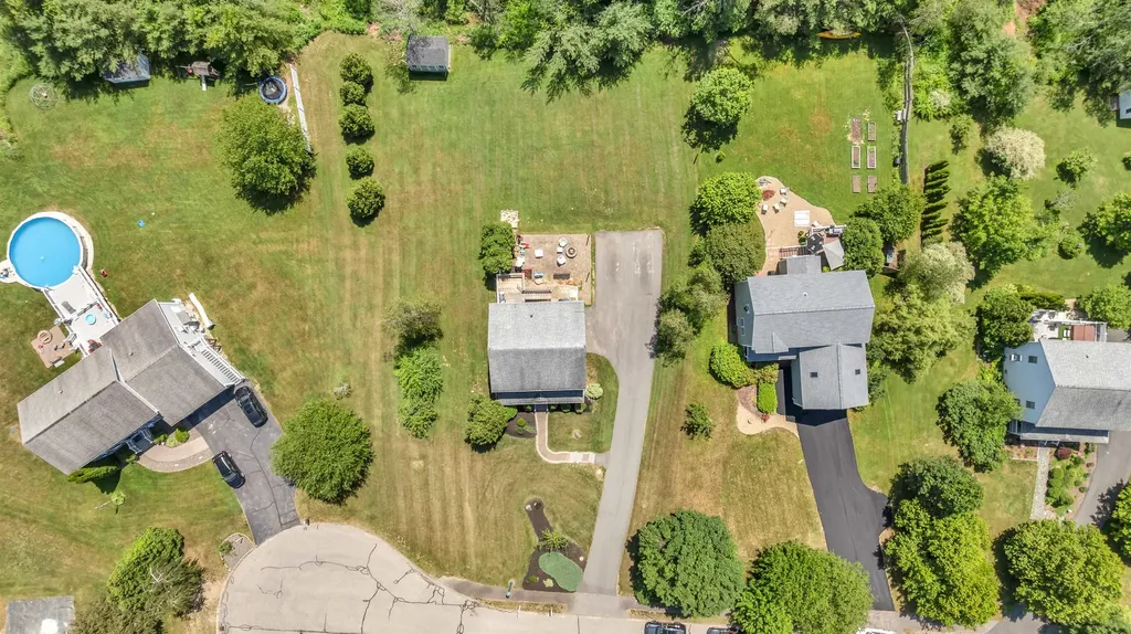 15 Winslow Drive Somersworth NH 03878