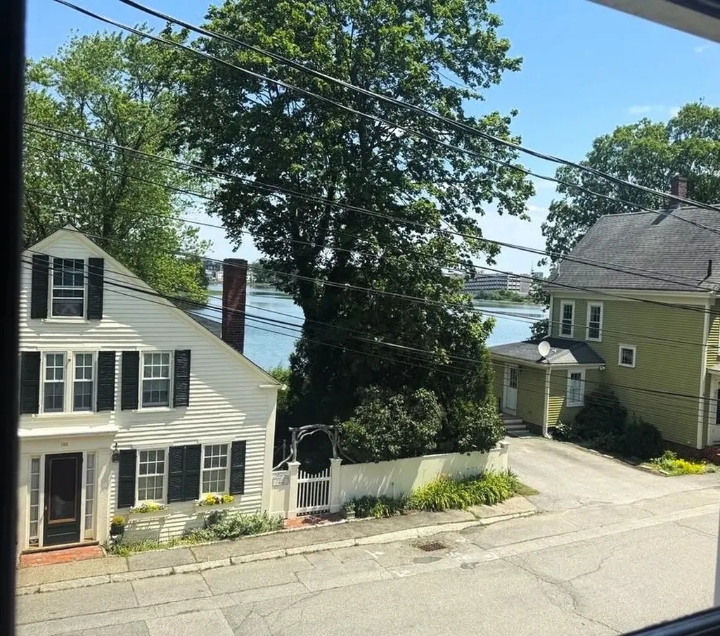 136 Sparhawk Street Portsmouth NH 03801