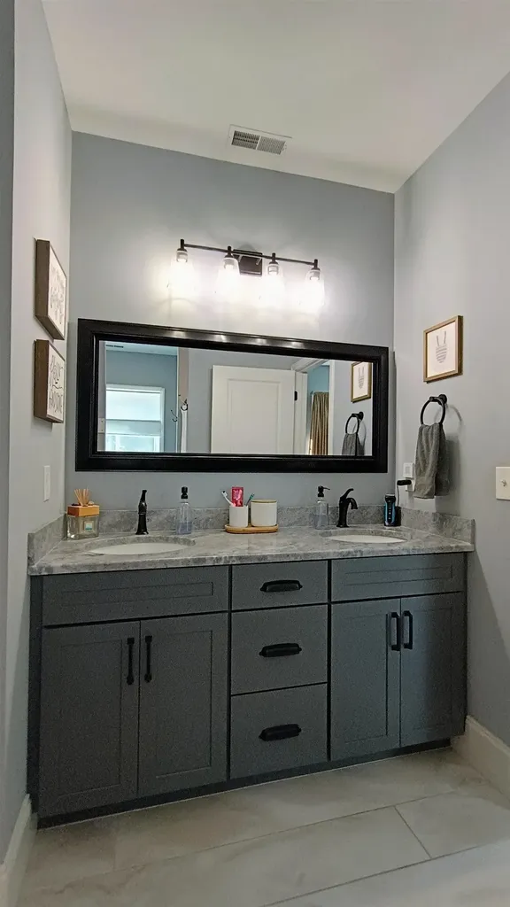 297 Crowley Road Candia NH 03034