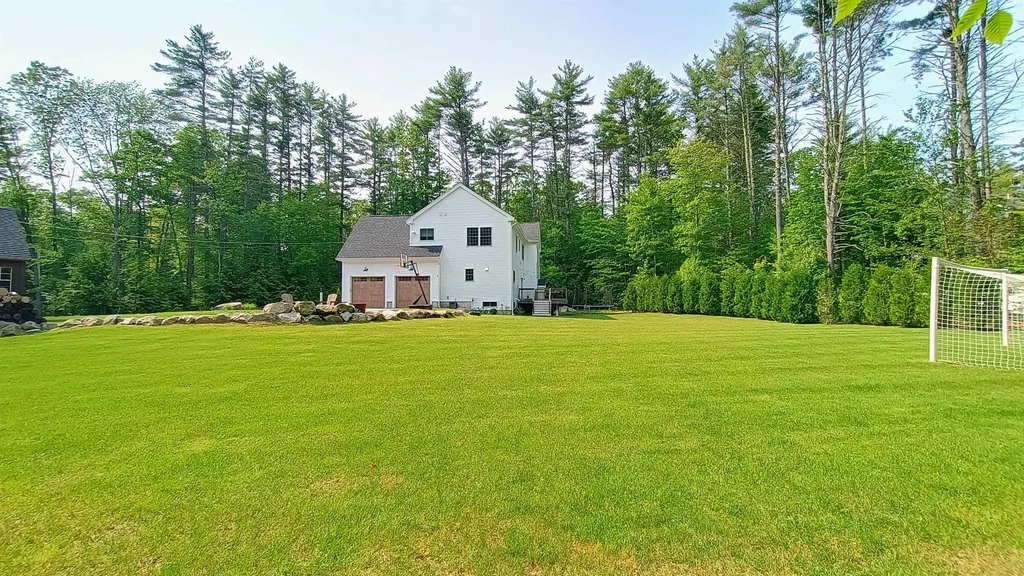 297 Crowley Road Candia NH 03034