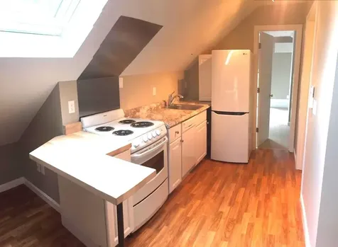 96 Broadway Dover NH 03820