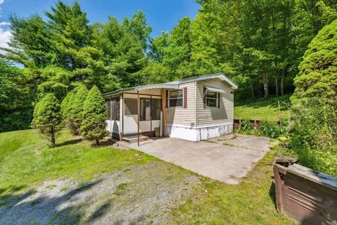 572 Old Cheshire Turnpike Charlestown NH 03603