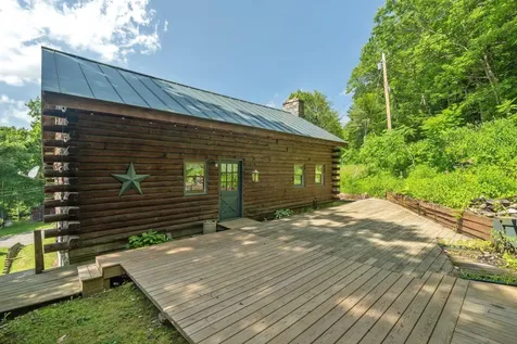 572 Old Cheshire Turnpike Charlestown NH 03603