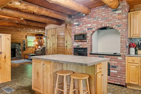 572 Old Cheshire Turnpike Charlestown NH 03603