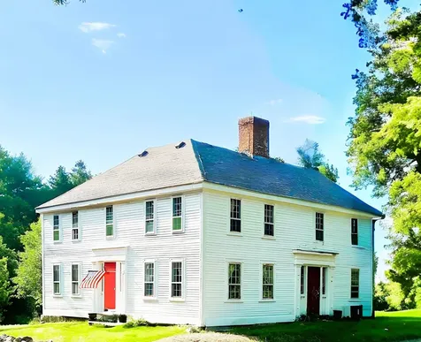 41 Amesbury Road Newton NH 03858