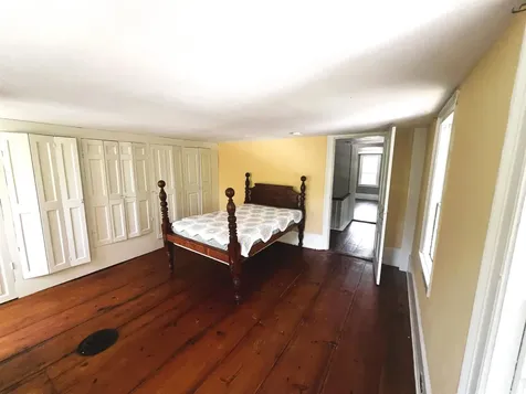 41 Amesbury Road Newton NH 03858