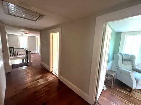 41 Amesbury Road Newton NH 03858