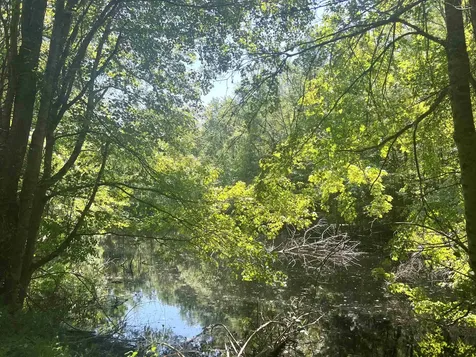 41 Amesbury Road Newton NH 03858