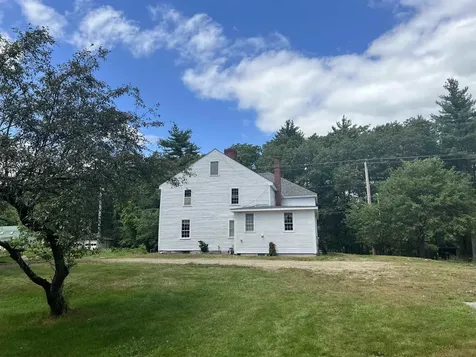 41 Amesbury Road Newton NH 03858