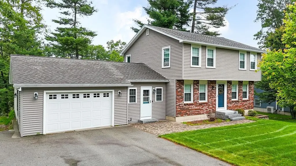 6 Lacy Lane Nashua NH 03062