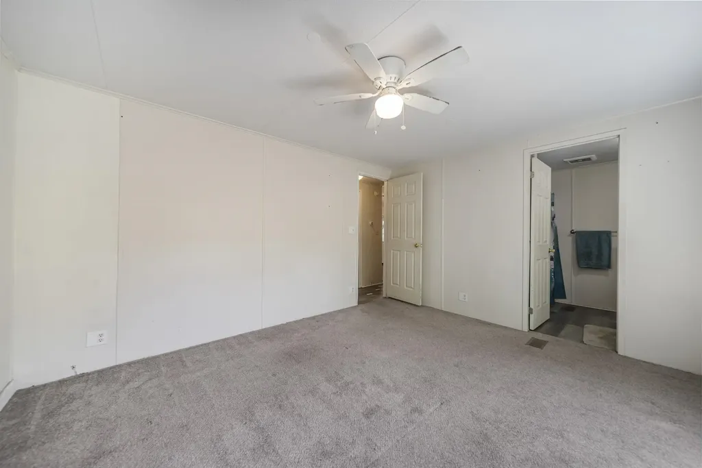 12 Circle Road Ossipee NH 03814