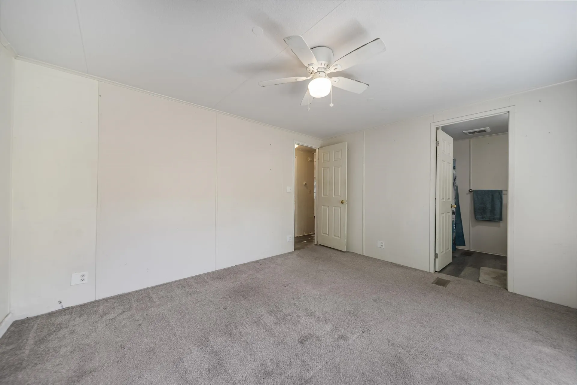 12 Circle Road Ossipee NH 03814