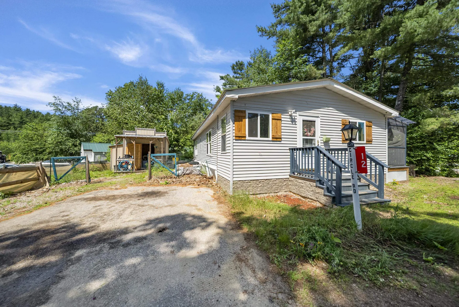 12 Circle Road Ossipee NH 03814