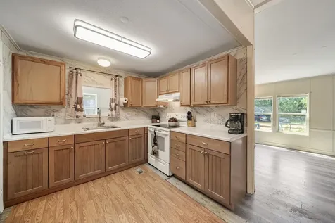 12 Circle Road Ossipee NH 03814