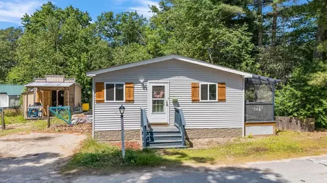 12 Circle Road Ossipee NH 03814