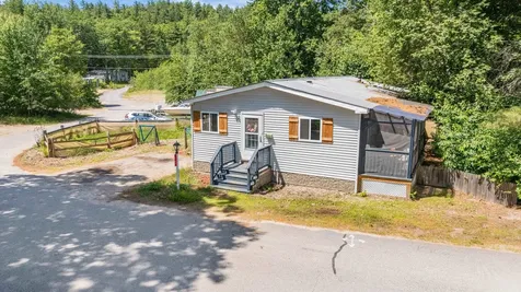 12 Circle Road Ossipee NH 03814