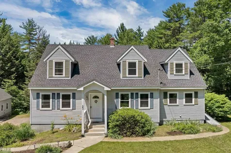 23 Davis Road Weare NH 03281