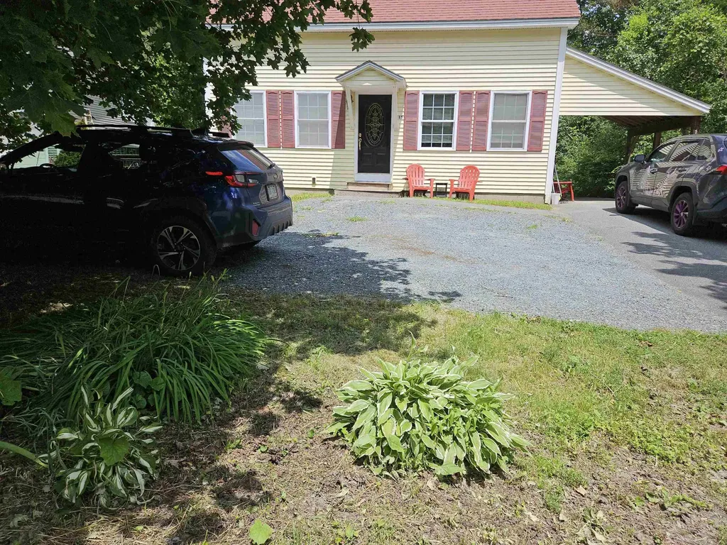 115 Hollow Drive Hartford VT 05001