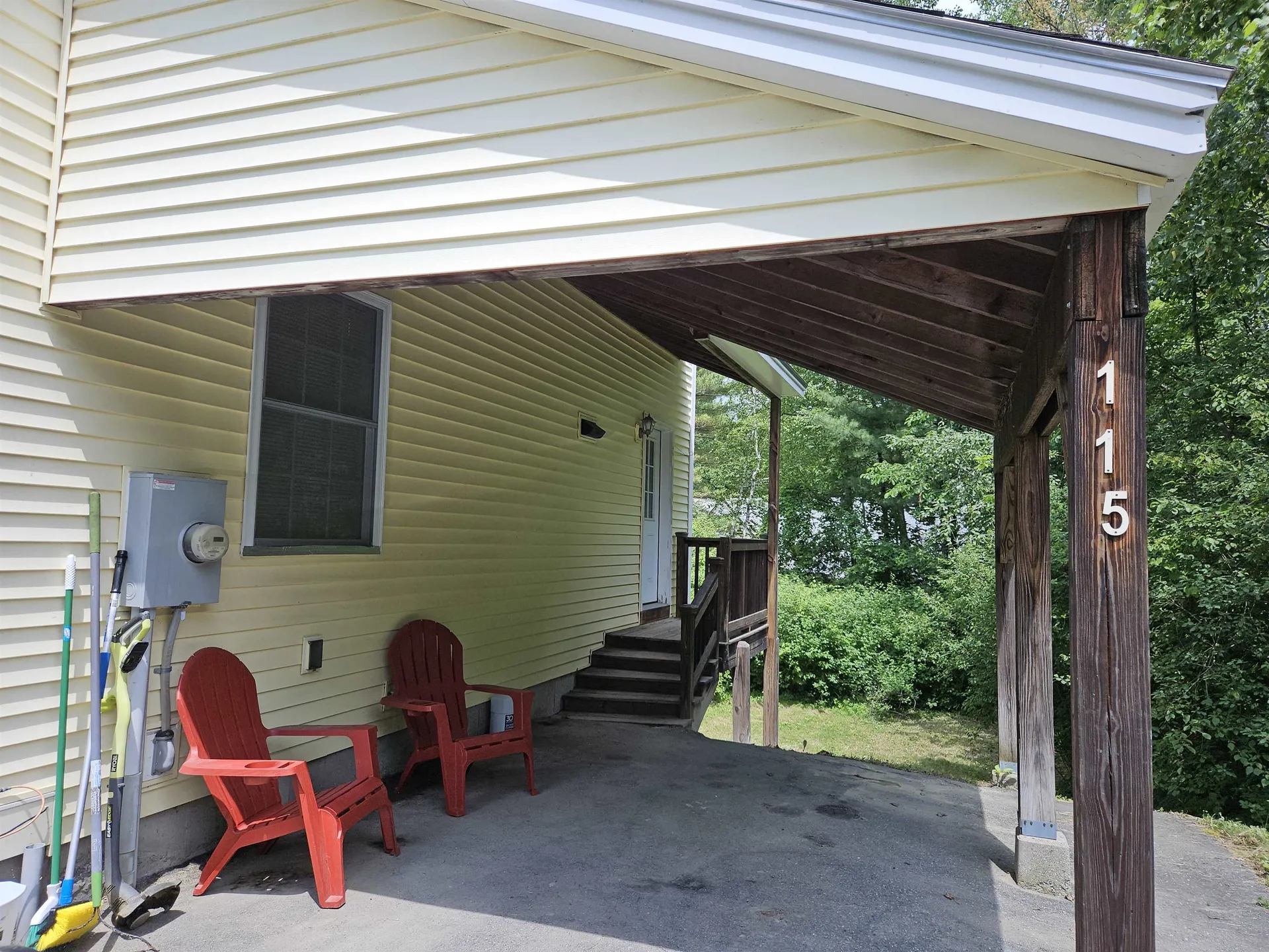 115 Hollow Drive Hartford VT 05001