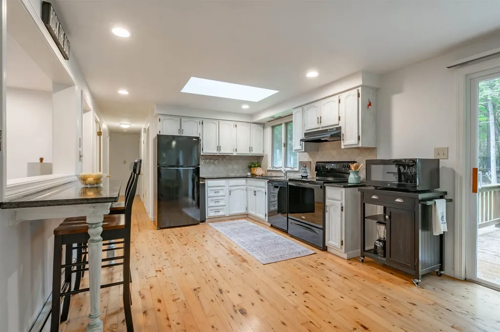 144 Windermere Road Moultonborough NH 03254